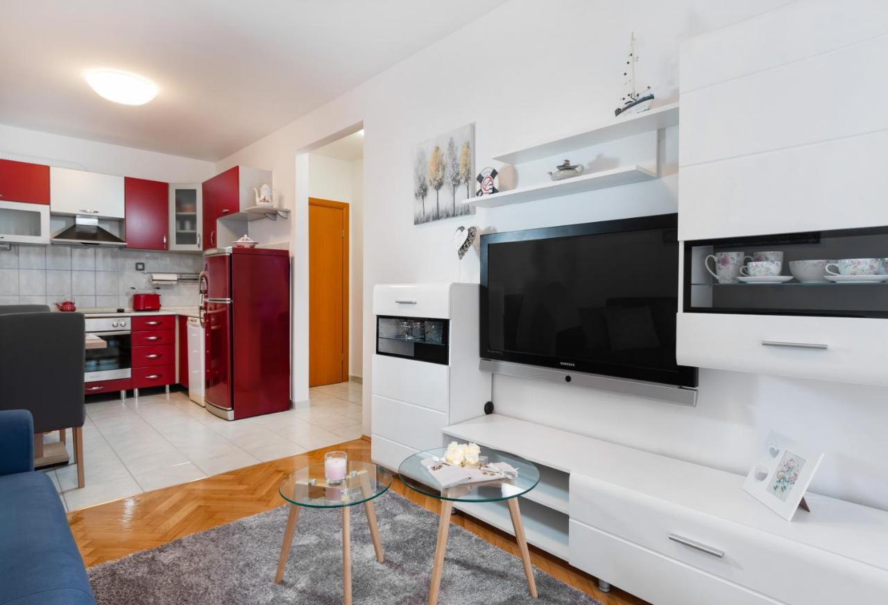 Beach Apartment Simphony Split Bagian luar foto