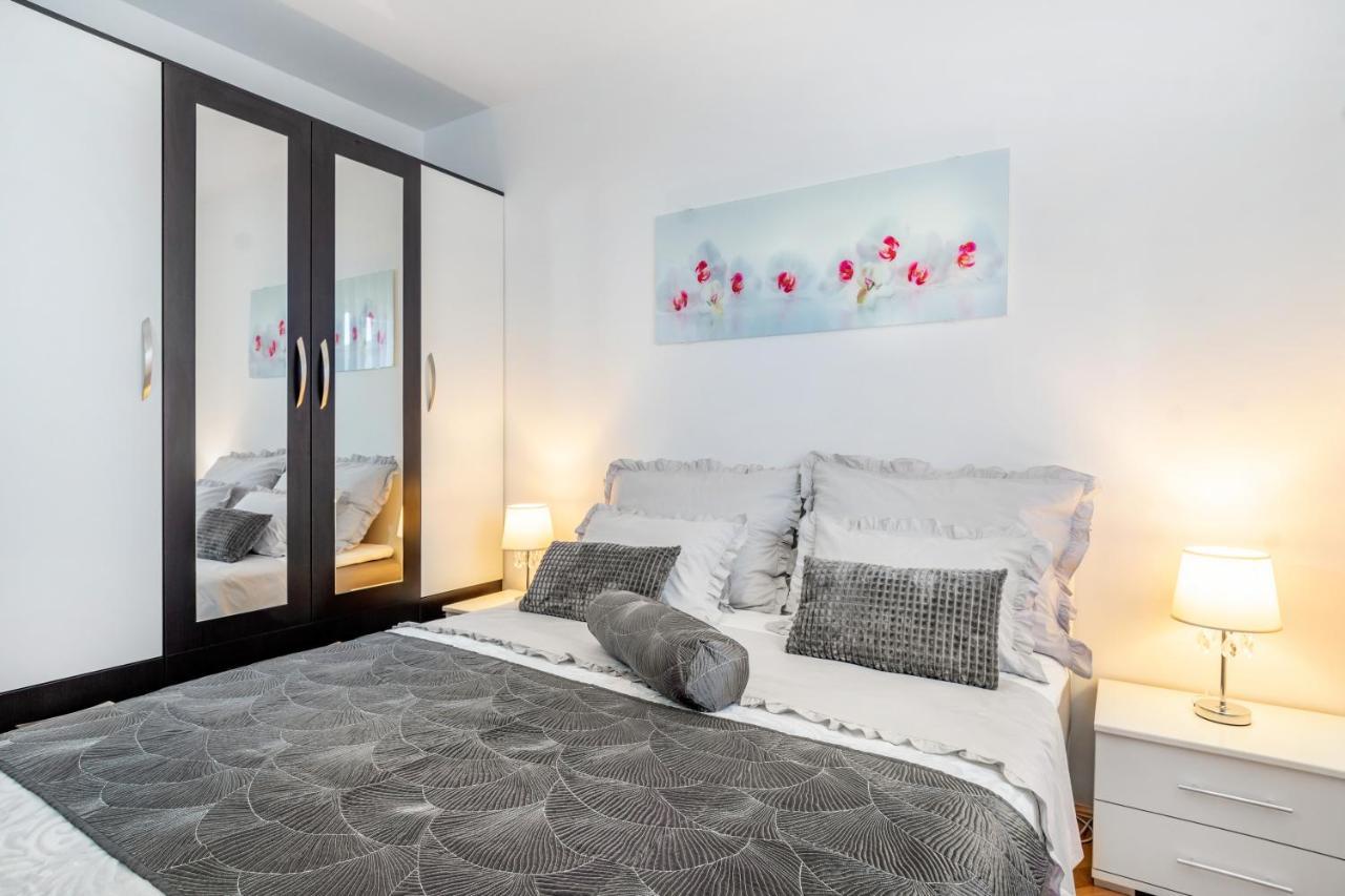 Beach Apartment Simphony Split Bagian luar foto