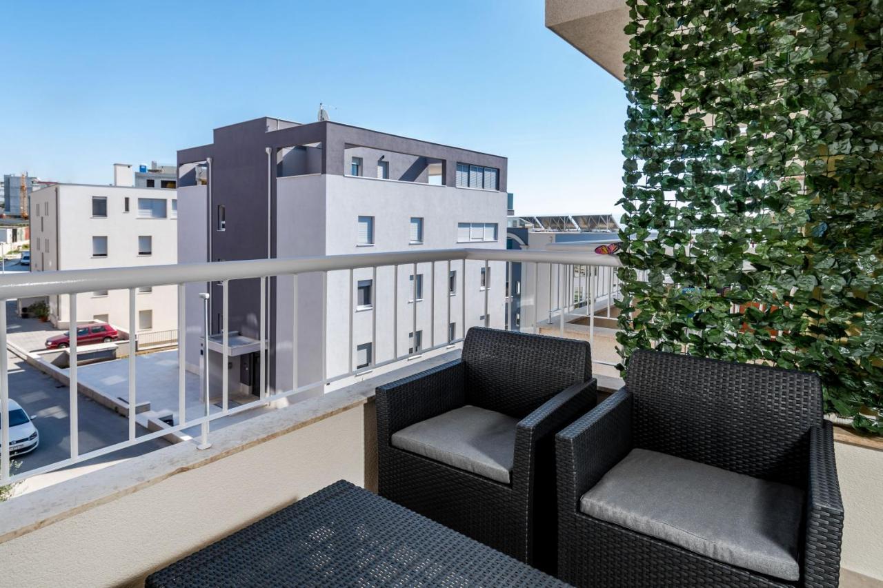 Beach Apartment Simphony Split Bagian luar foto